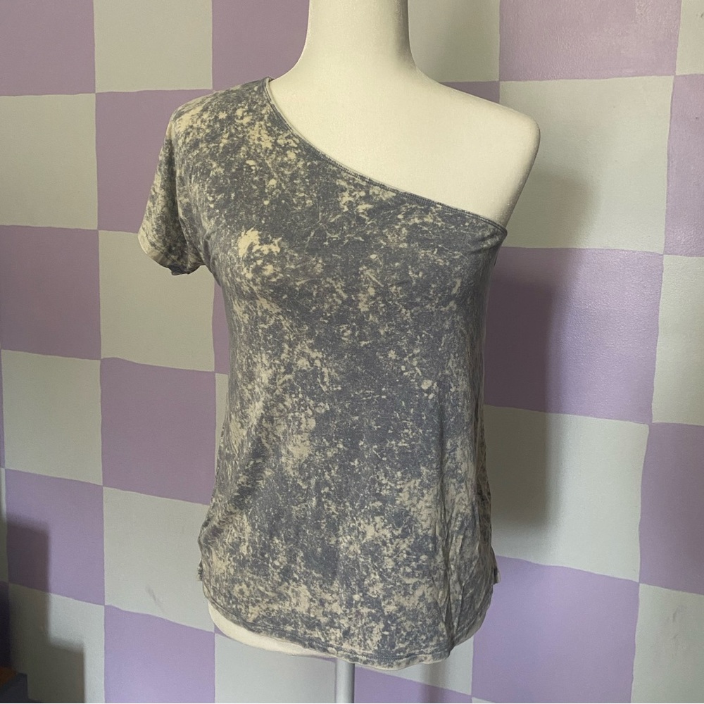 *3 for $12* AEO Small Super Soft One Shoulder T Shirt